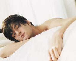 luu-y-khi-quai-bi-chay-xuong-tinh-hoan